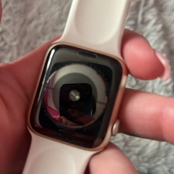 Apple Watch Series 5 GPS 44 mm - Picture 4 of 6